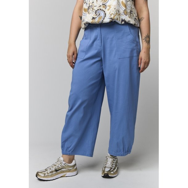 Clara Buks Bl� Wide L66