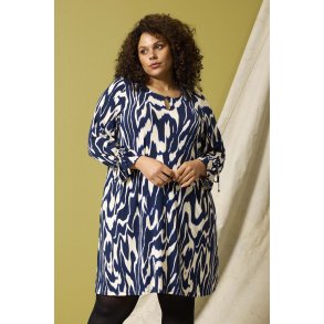 Karol Tunika Bl�