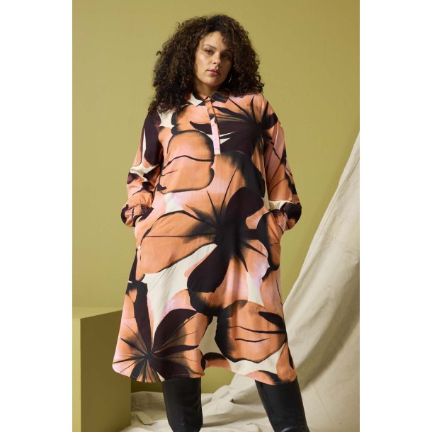 Kelis Kjole Blush Print