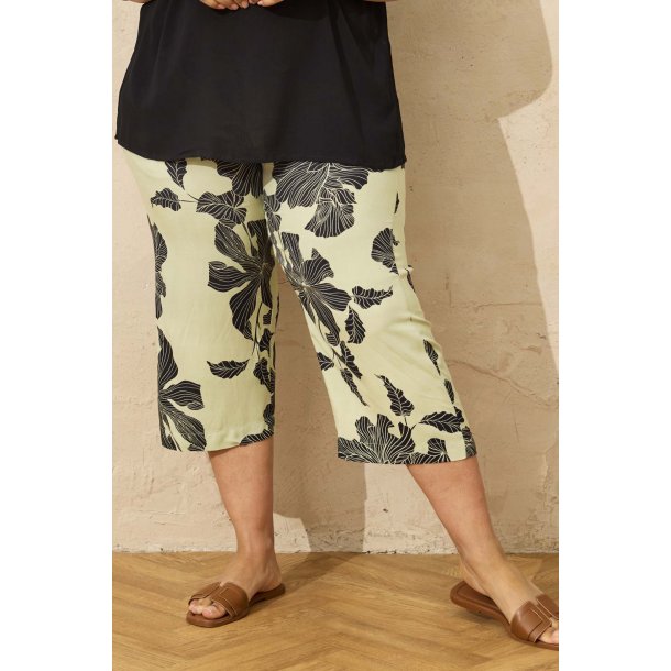 Ellen Capri Buks Wide Gr�n L