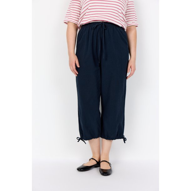 Erica 2 Navy Regular L58