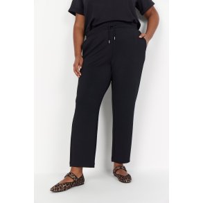 Sabina Buks Sort Regular L70