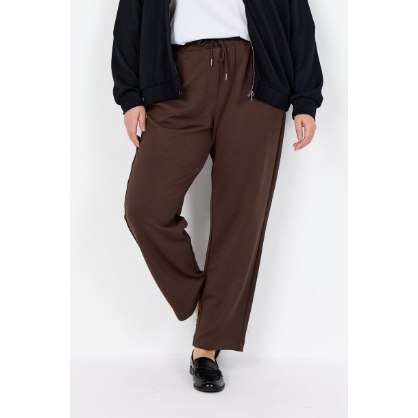 Sabina Buks Brun Regular L74