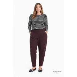 Sabina Buks Brun Regular L70